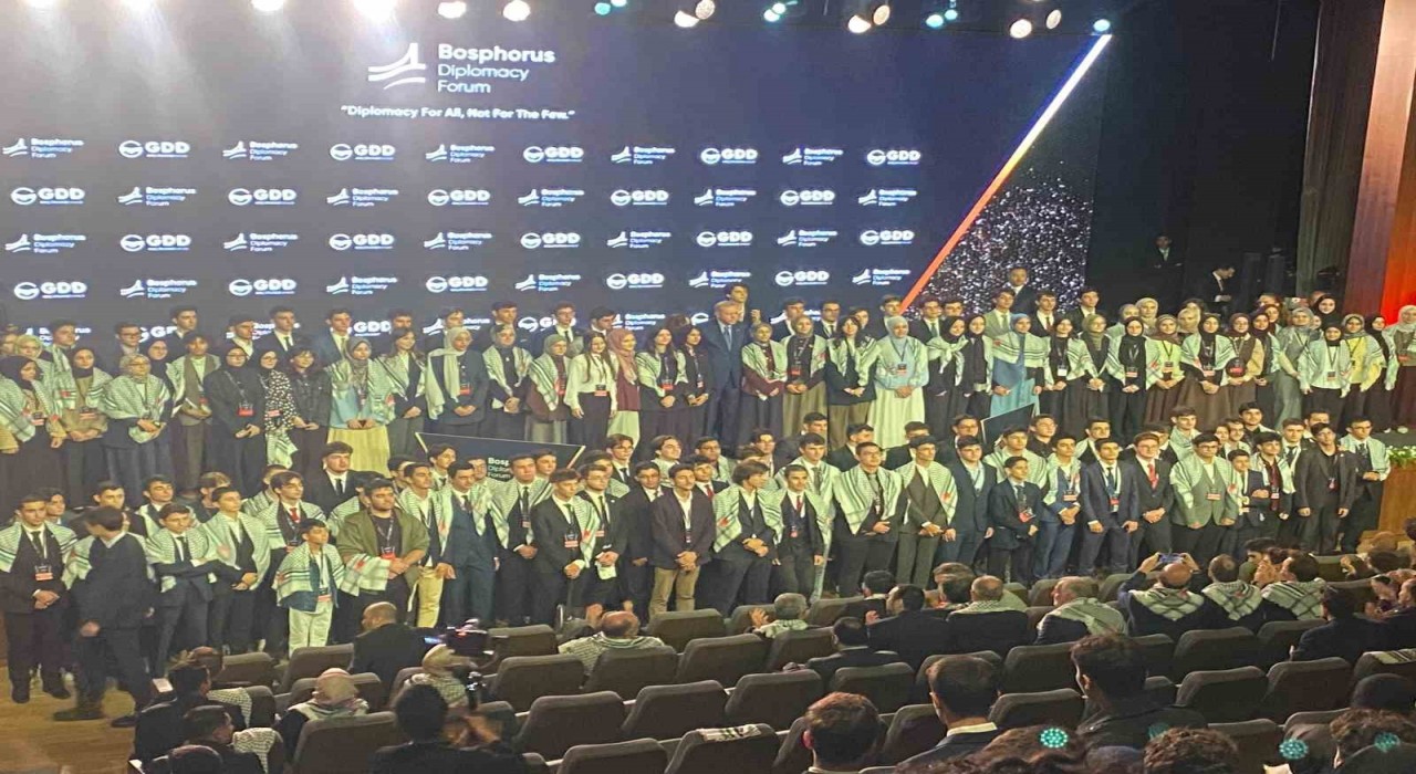 Cumhurbaşkanı Erdoğan: Soykırım şebekesinin başı, BM Genel Kurulunda yalanları ve tehditlerini dinleyecek kimse bulamadı ve boş koltuklara konuştu