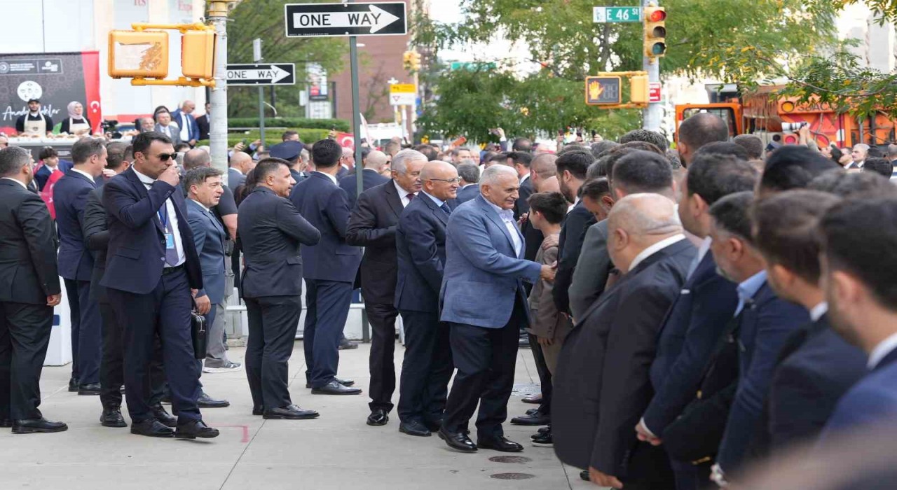 Cumhurbaşkanı Erdoğan Türkevine geldi