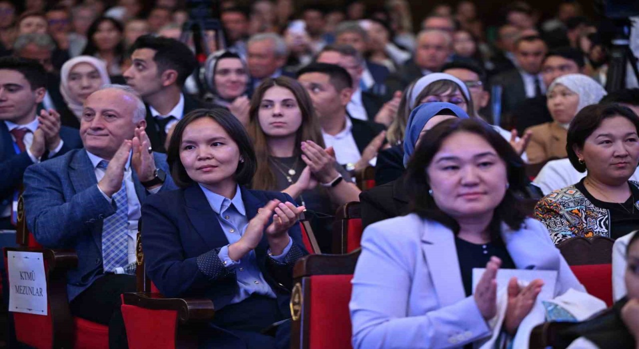 Cumhurbaşkanı Yardımcısı Yılmaz: Kırgızistanın bağımsızlığını tanıyan ilk ülke olma gururunu her zaman taşıyacağız