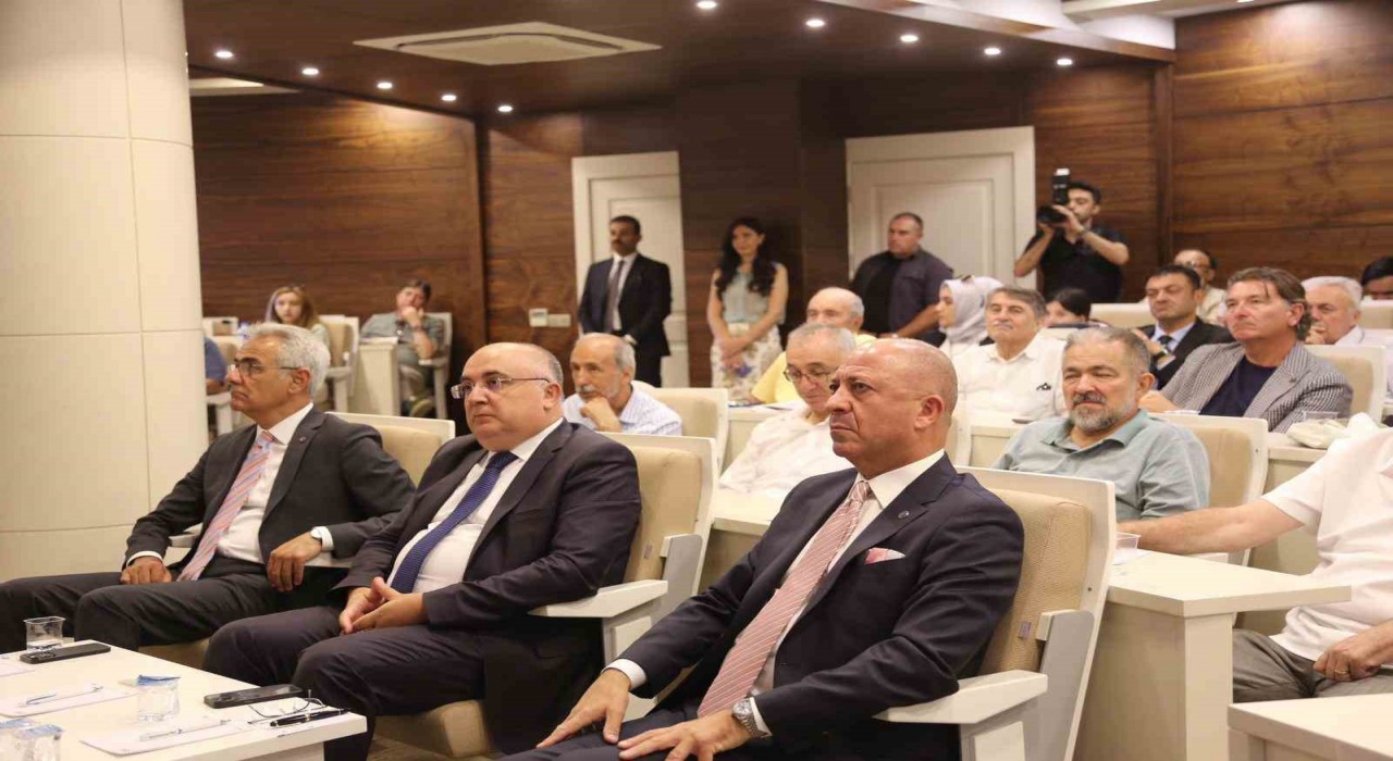 Cumhuriyeti kuran şehirler Sivasta buluştu