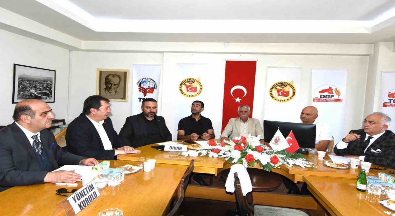 DGFde görev bölümü