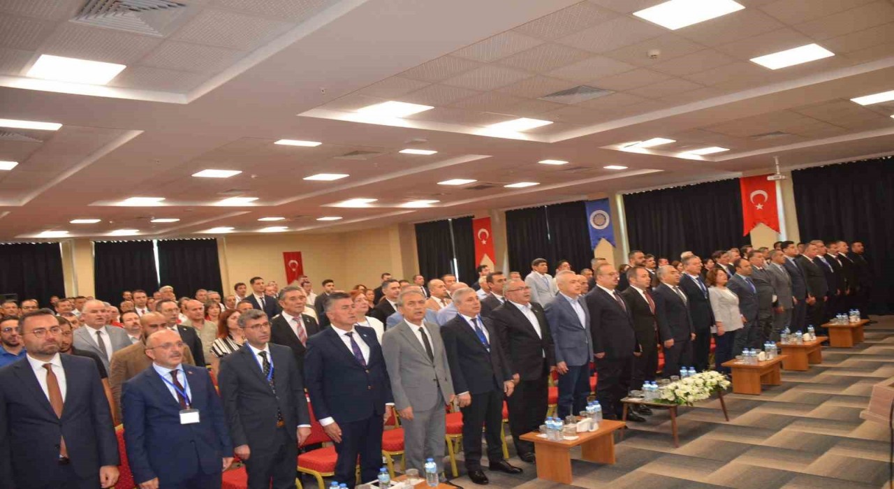 Didimde Büyük Menderes Havzası Su-Çevre-Ürün Güvenliği Çalıştayı başladı