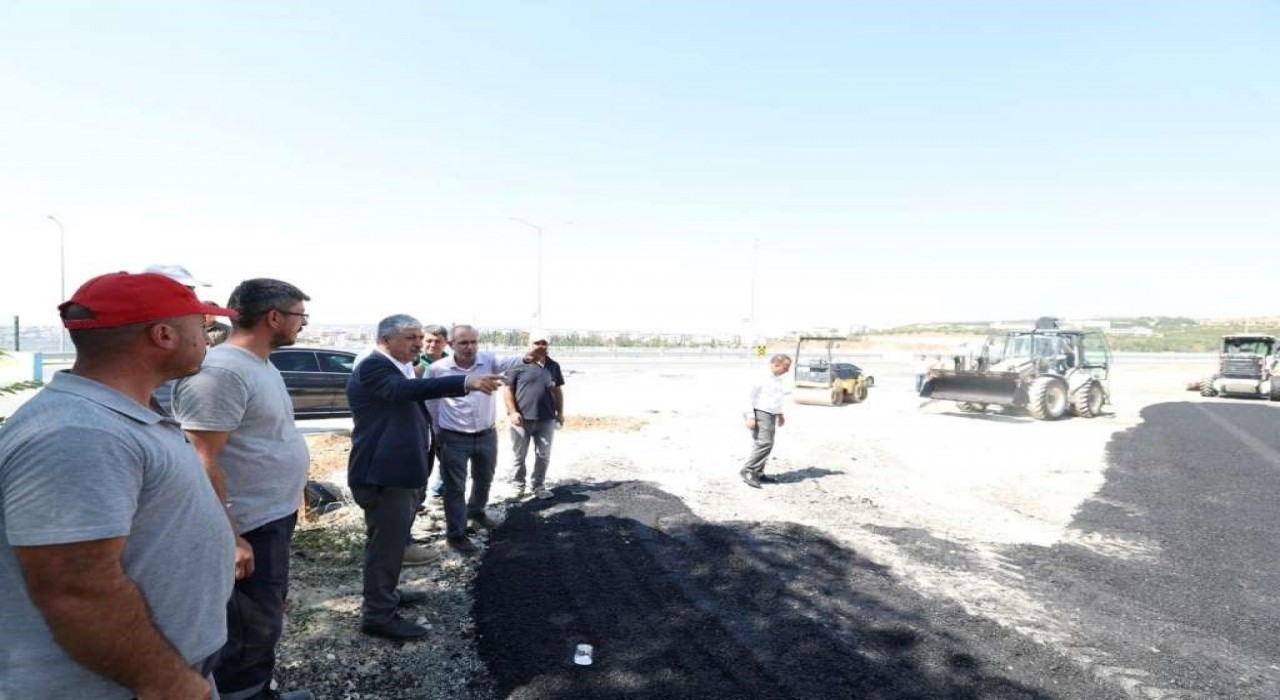 Dilovasında hastane otoparkı genişletiliyor, tarihi sokaklar yenileniyor