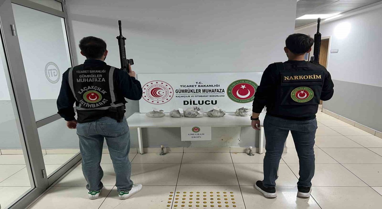 Dilucu Gümrük Kapısında 4 kilo 980 gram eroin ele geçirildi