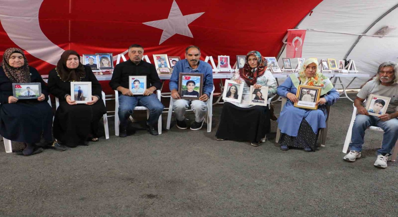 Diyarbakır anneleri evlat nöbetine kararlılıkla devam ediyor