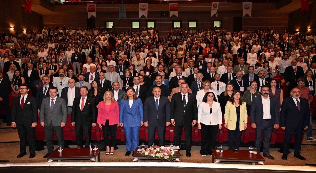 Diyarbakırda 28. Uluslararası Diş Hekimliği Kongresi başladı