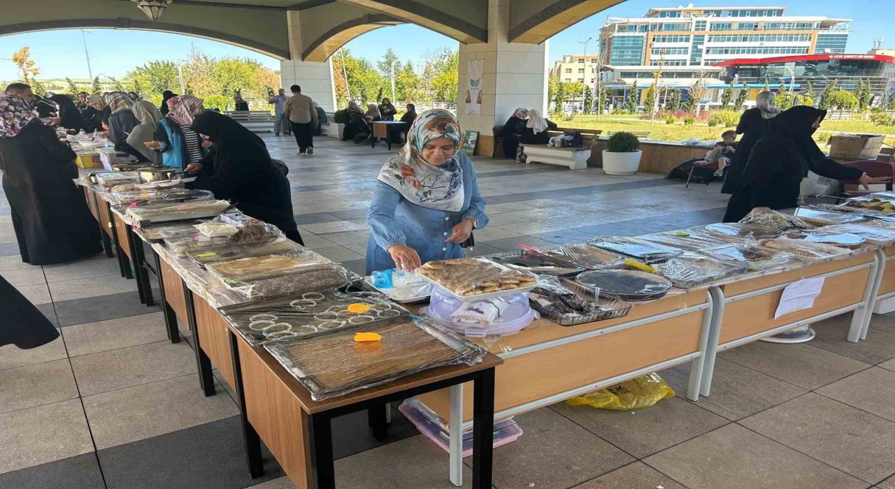 Diyarbakırda Gazze için yardım kampanyası