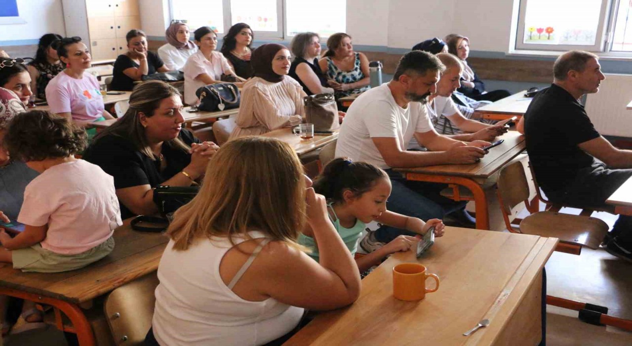 Diyarbakırda ilk zil uyum için çaldı