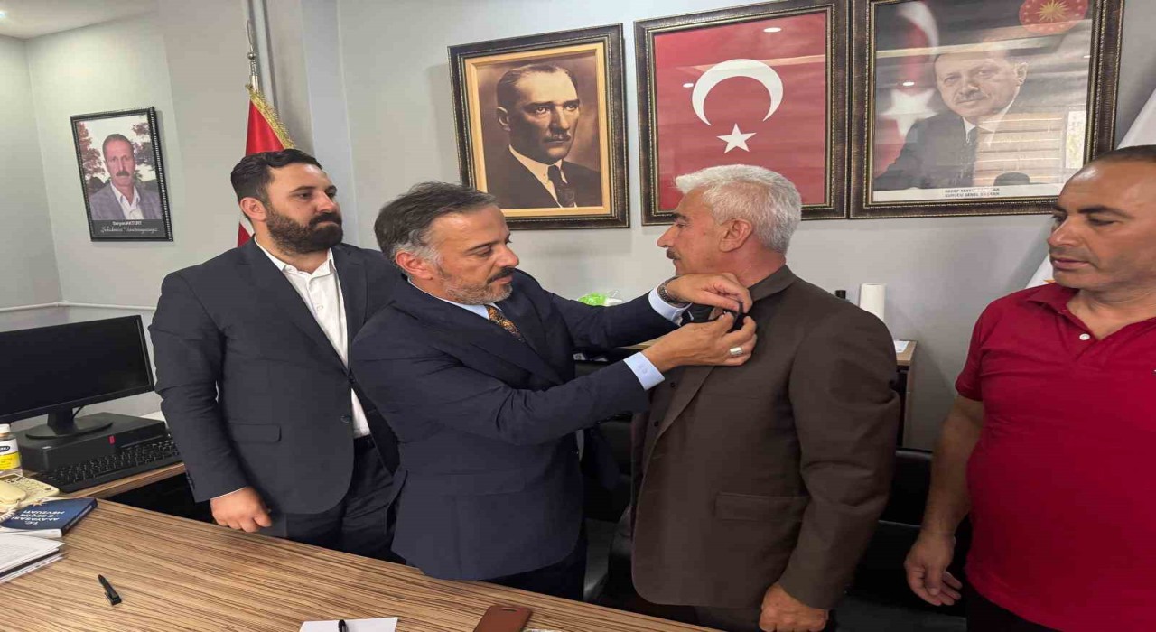 Diyarbakırda İYİ Partinin ilçe teşkilatı AK Partiye geçti