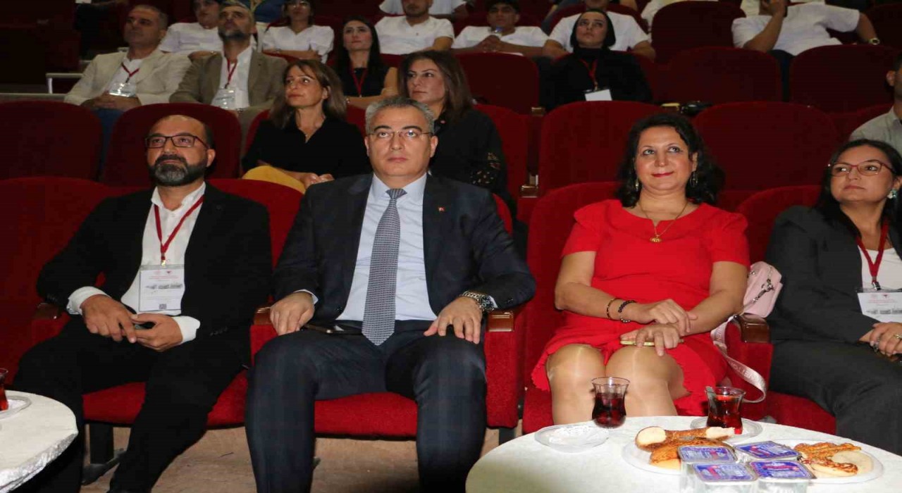 Diyarbakırda Yoğun bakımda güncel yaklaşımlar sempozyumu