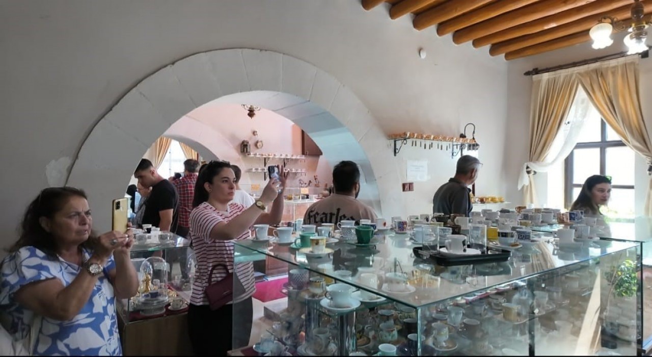 Dünyada sadece Elazığda var: 9 bine yakın kahve fincanı sergileniyor