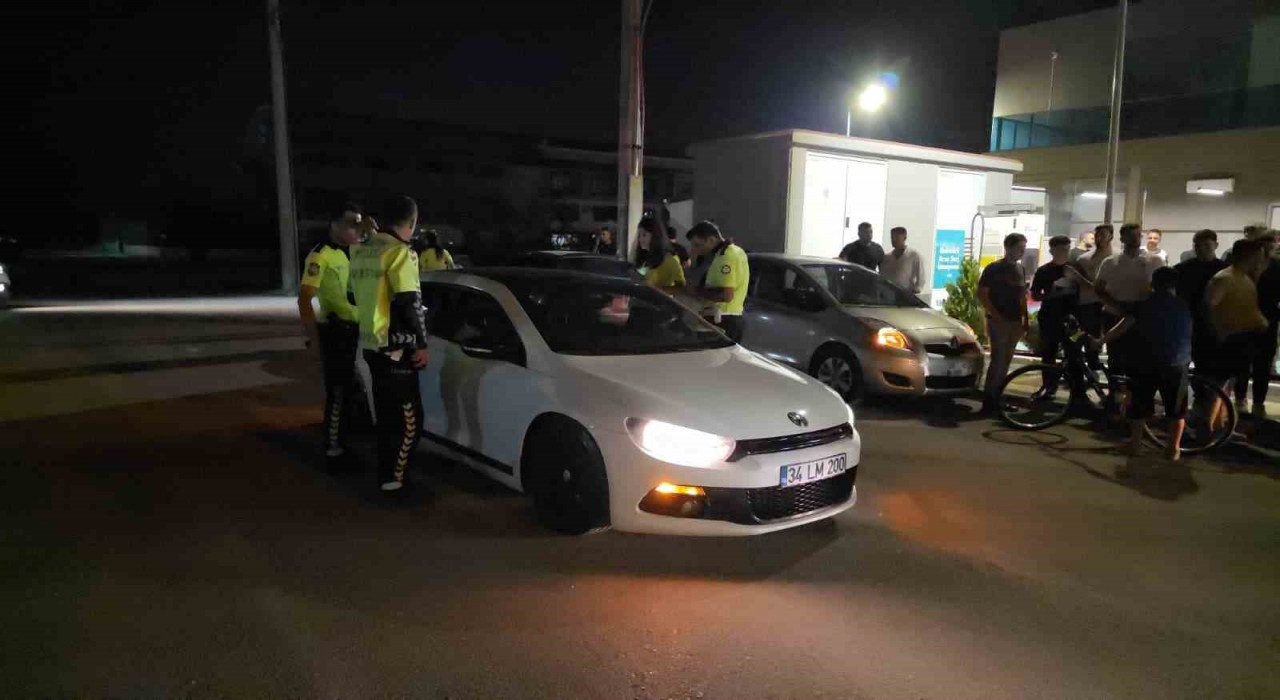 Dur ihtarına uymadı, aracı bırakıp başka araçla kaçtı