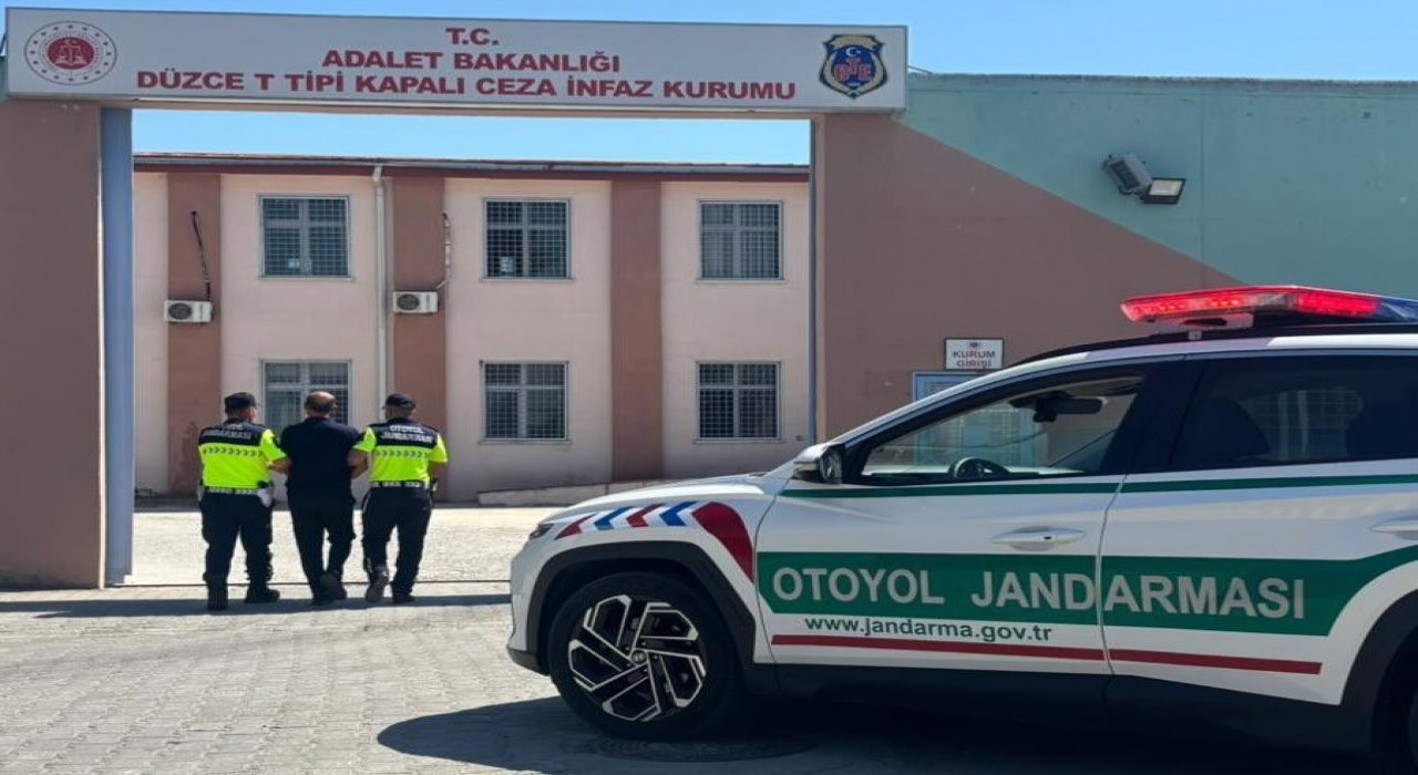 Düzcede 19 bin 561 kişi sorgulandı 13 kişi tutuklandı