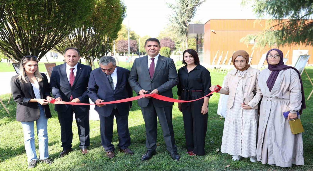 Düzcede ebru sergisi açıldı