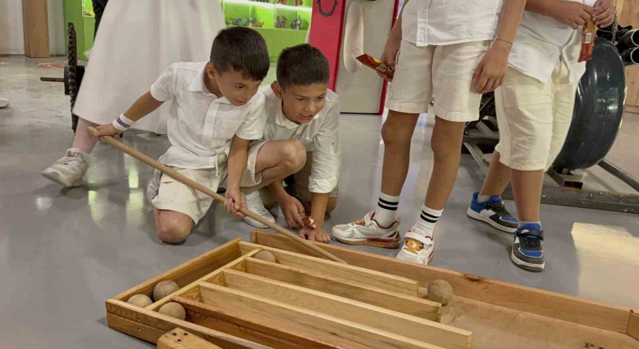 Düzcede öğrencileri dijital bağımlılıktan koruyan proje uluslararası literatüre girdi