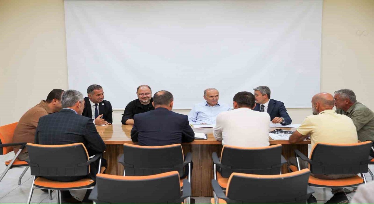 Düzcede sokak hayvanlarının bakımı DİKABa devrediliyor