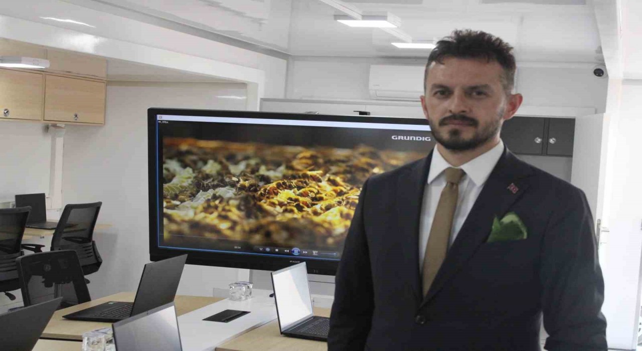 Eğitime destek, afete Hızır