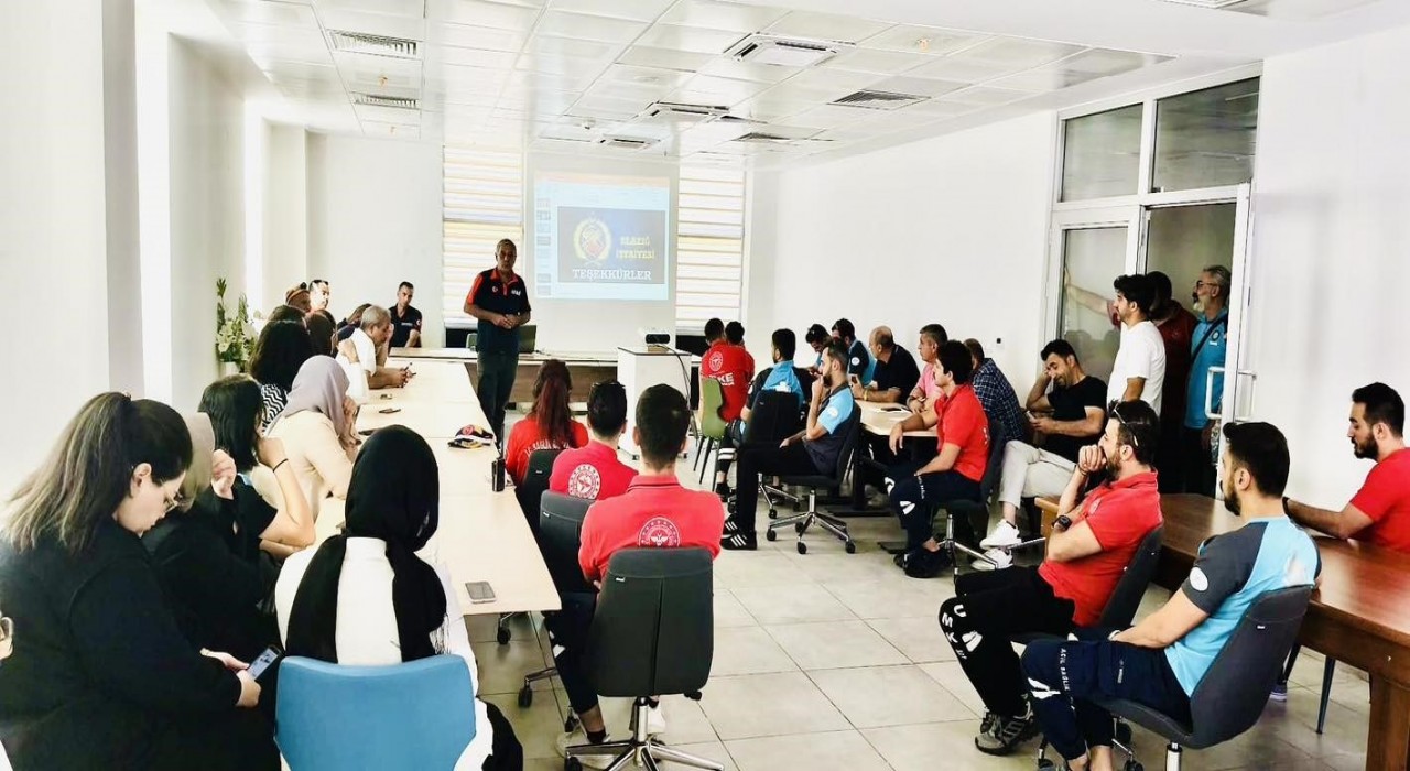 Elazığda Afet Farkındalık Eğitimi ve Tatbikatı