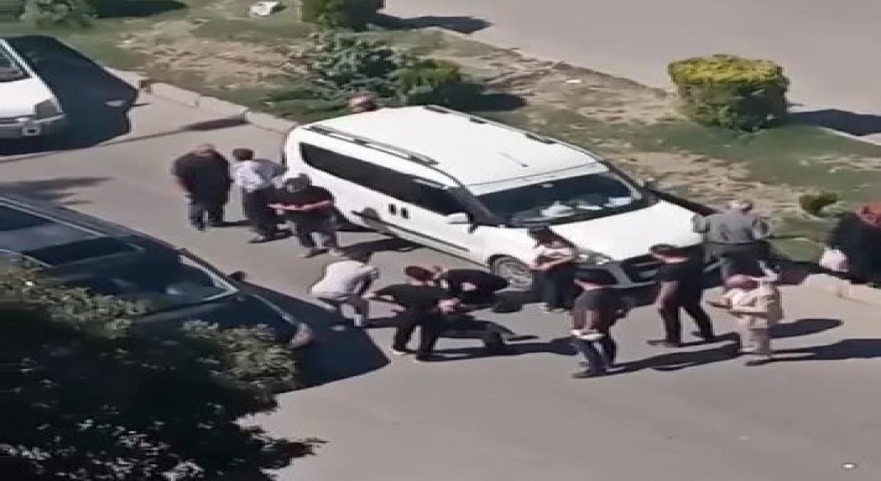 Elazığda aracın çarptığı şahıs, yaralandı