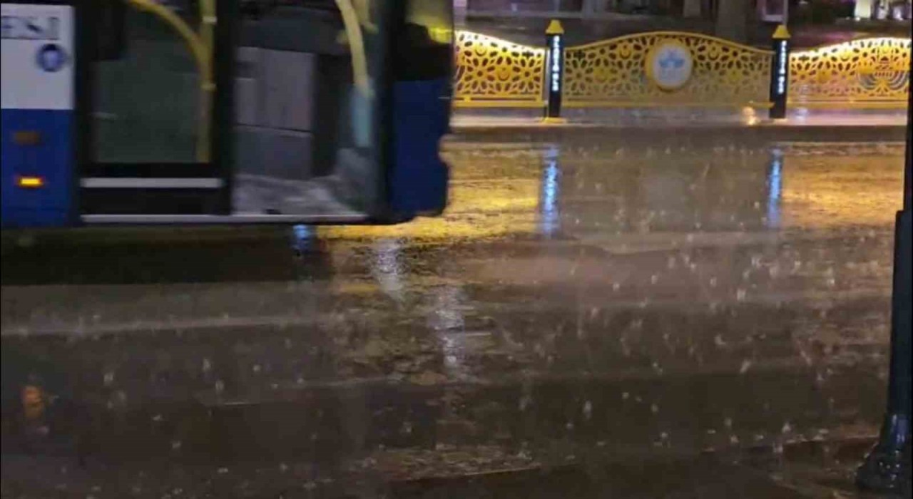 Elazığda sağanak yağış