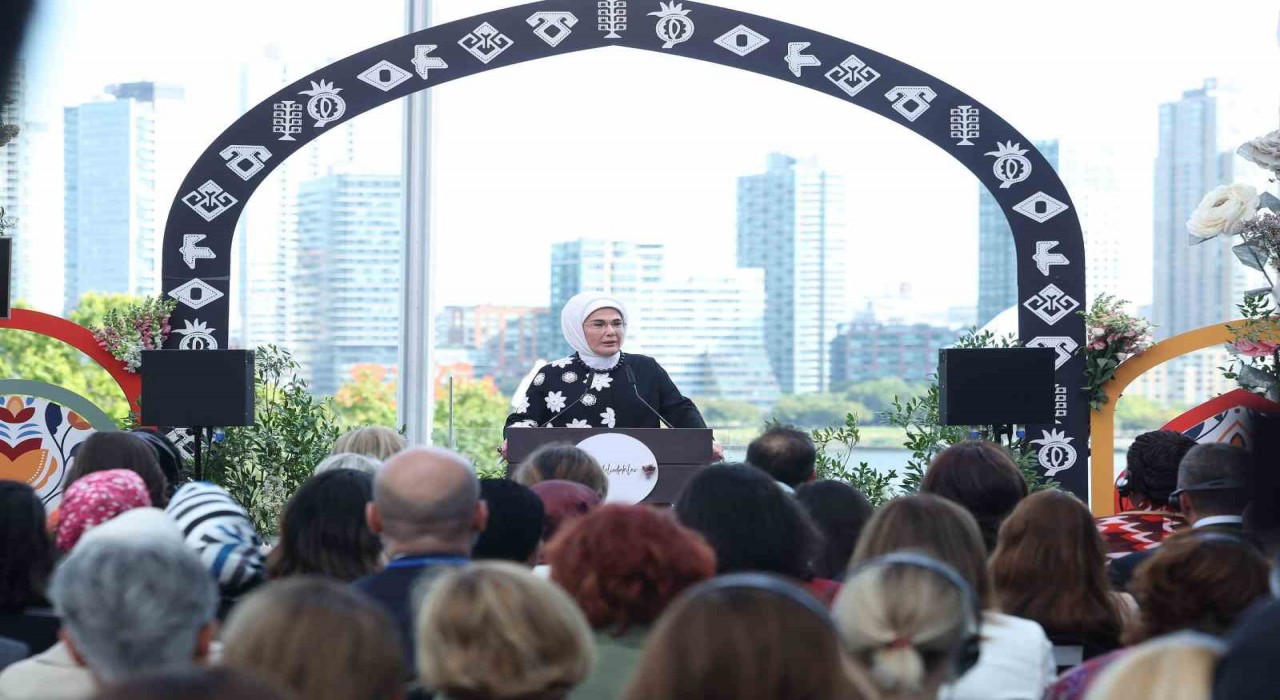 Emine Erdoğan, New Yorkta Anadoludakiler: Kapıların Ardındaki Hazineler programında konuştu