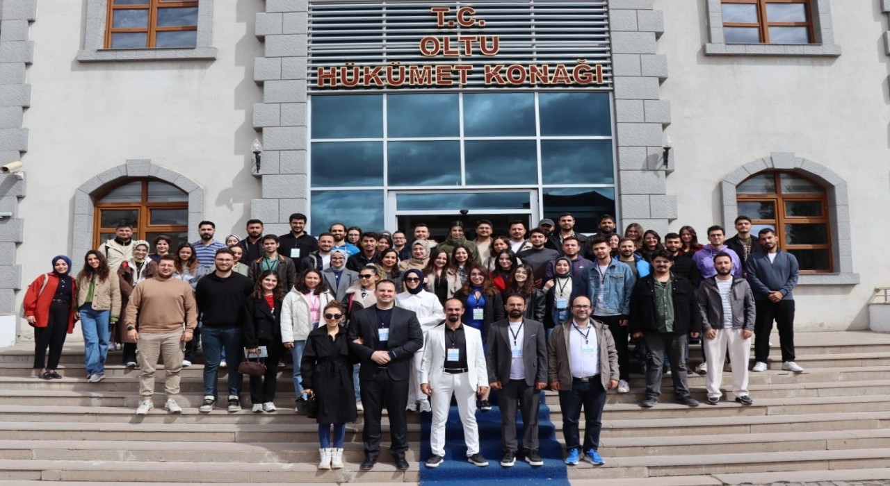 Erzurumda Acile İlk Adım zirvesi