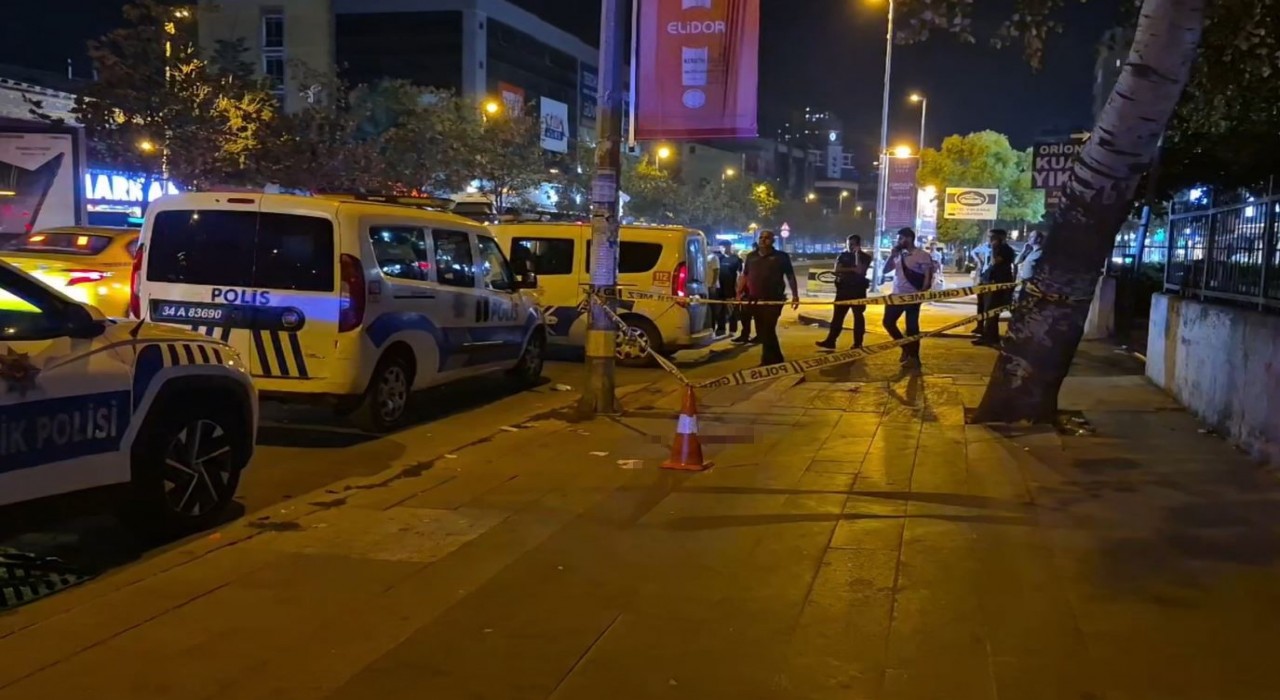 Esenyurtta motosikletin çarptığı adam hayatını kaybetti