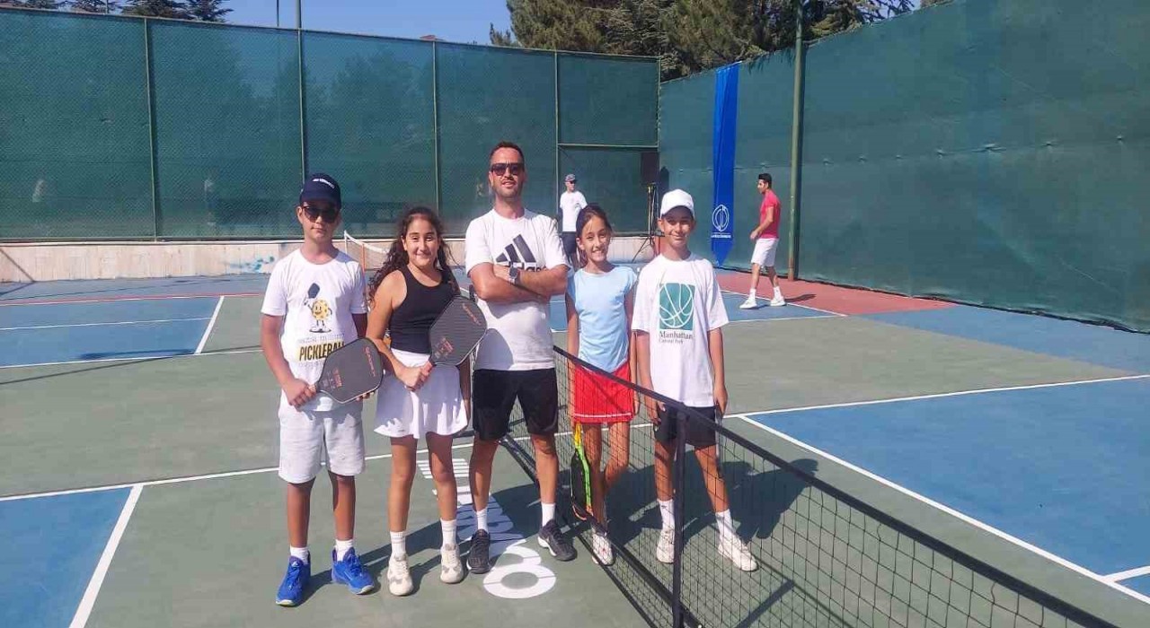 Eskişehirde pickleball coşkusu