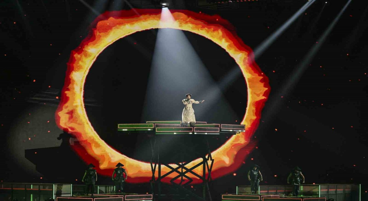 Eurovisionun alternatifi Intervision şarkı yarışmasının kazananı Vietnam oldu