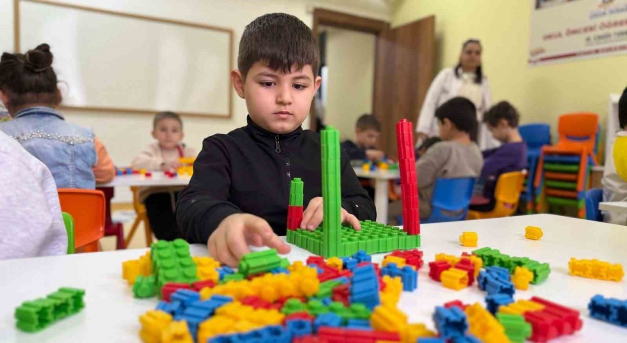 Fatihte Çocuk Durakları yeni eğitim yılına başladı