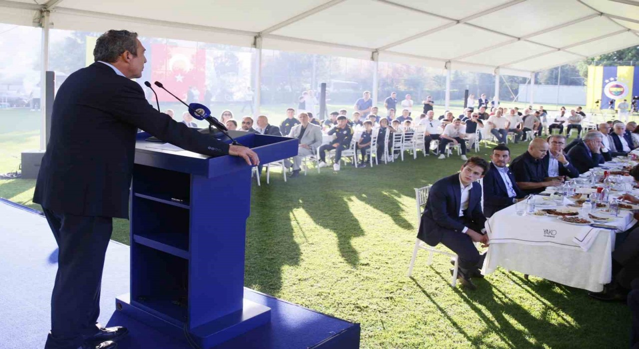 Fenerbahçe Futbol Akademisi Projesinin tanıtım töreni yapıldı