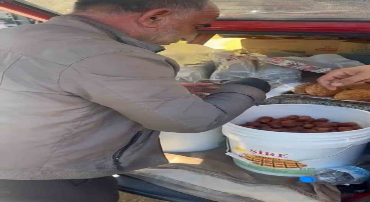 Fenerbahçede Ali Koç seçimi kaybedince lokma dağıttı