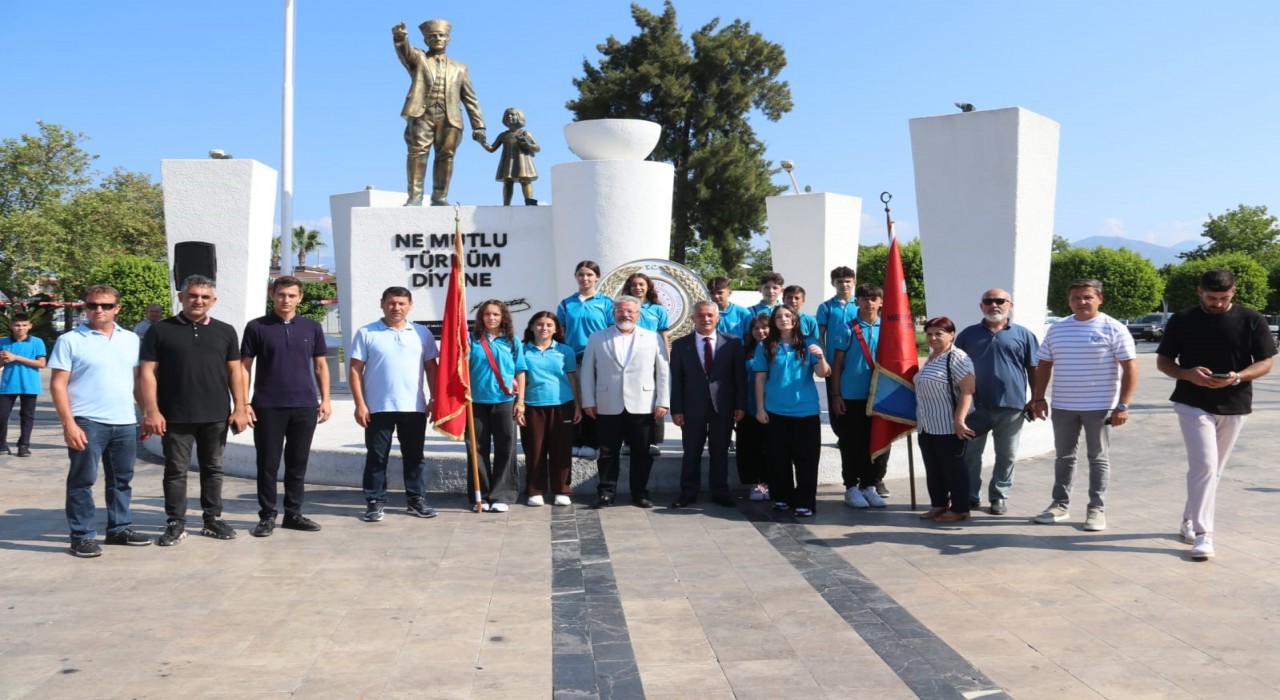Fethiyede İlköğretim Haftası törenle başladı
