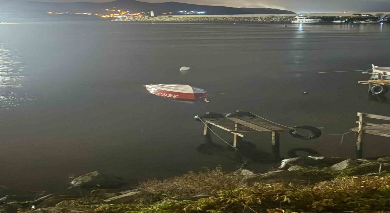 Filyosta hortum çıktı, balıkçı teknesi battı