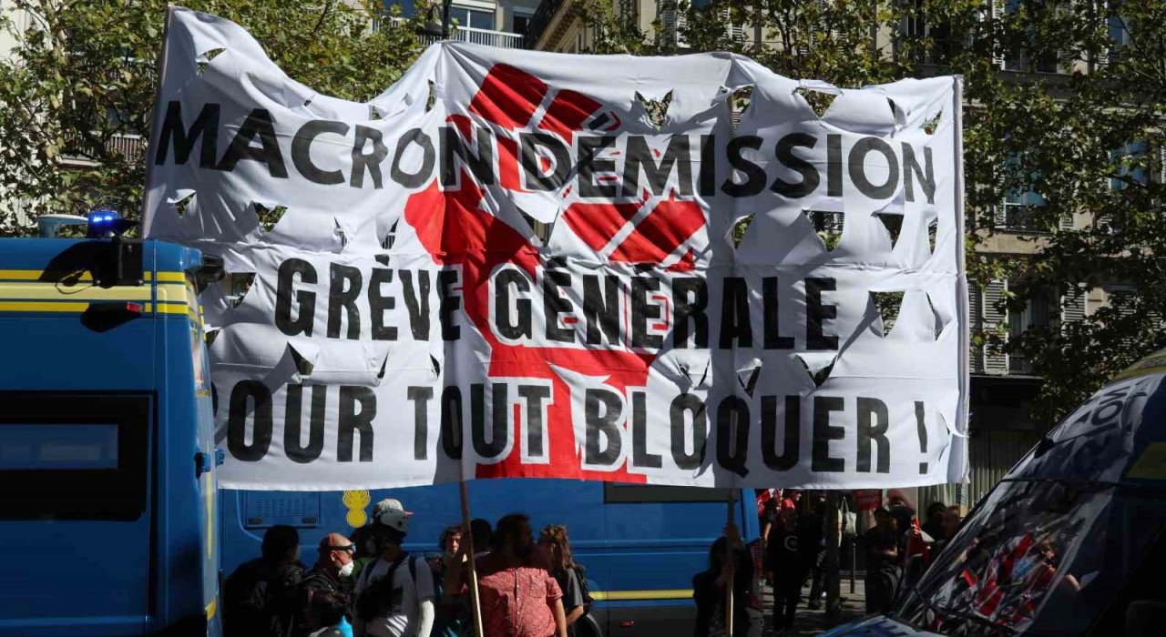 Fransadaki protestolarda 110 kişi gözaltına alındı