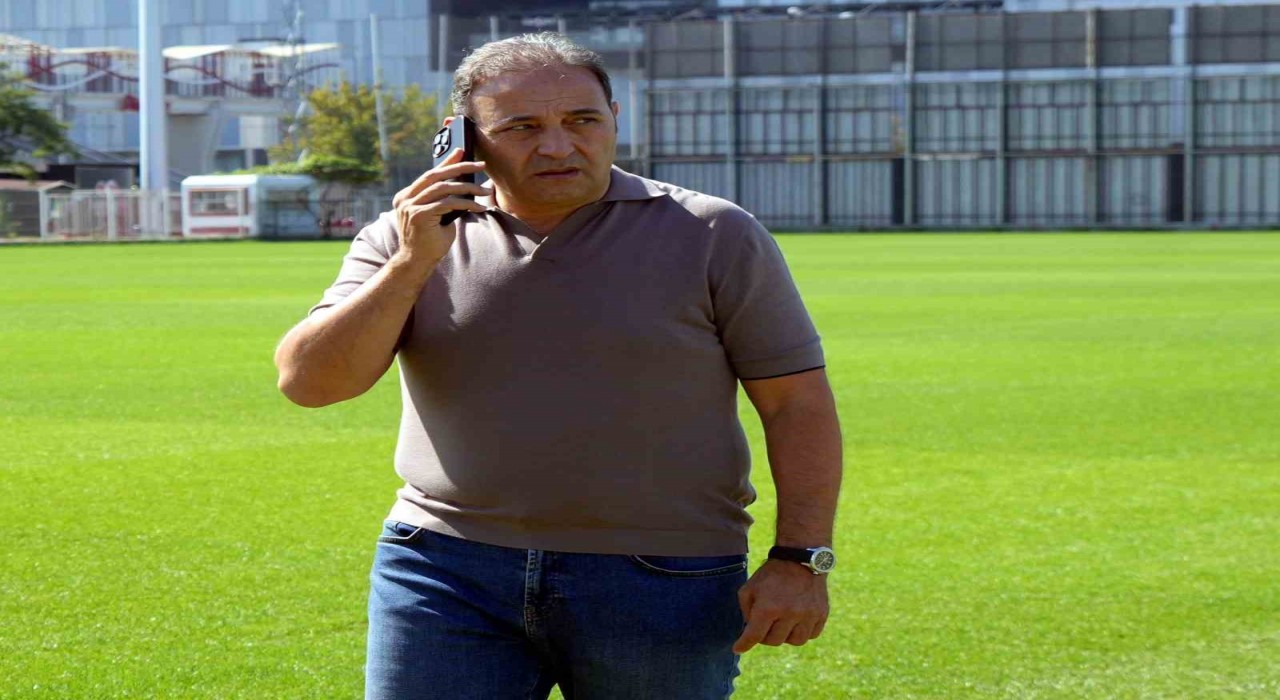 Fuat Çapa: Cumartesiden önce mutlaka bir forvet alacağız