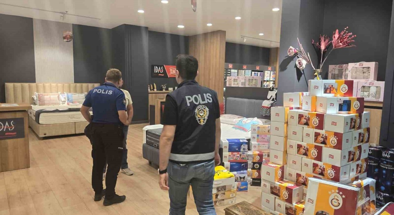 Galatasaray aşkı çarşaf çaldırdı