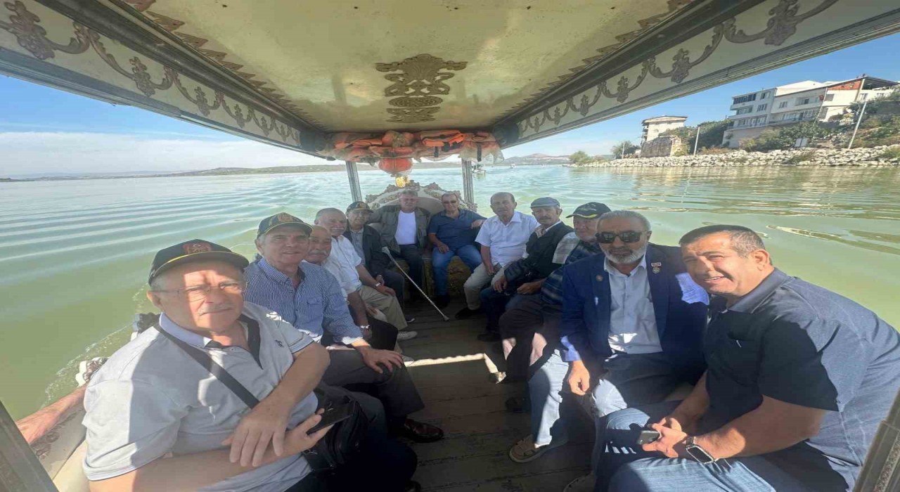 Gazi ve şehit yakınları, Gölyazıya hayran kaldı