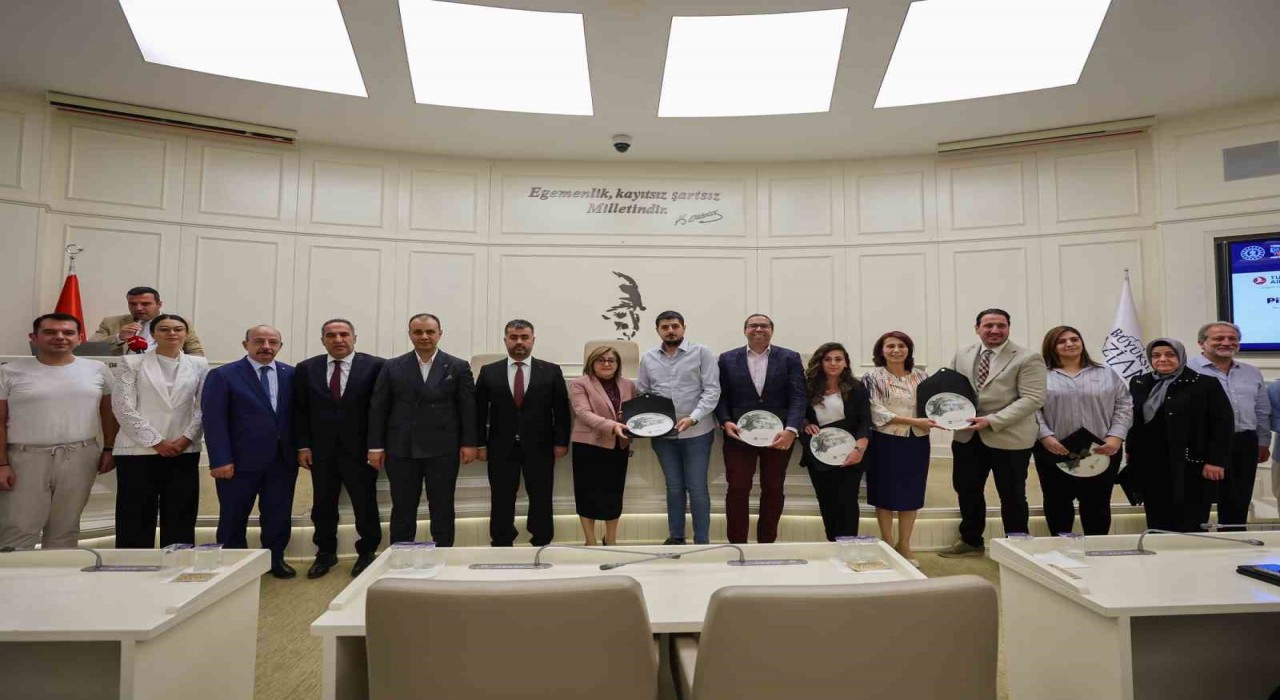 Gaziantepte Kültür Yolu Festivali GastroANTEP esnafıyla teşekkür buluşması düzenlendi