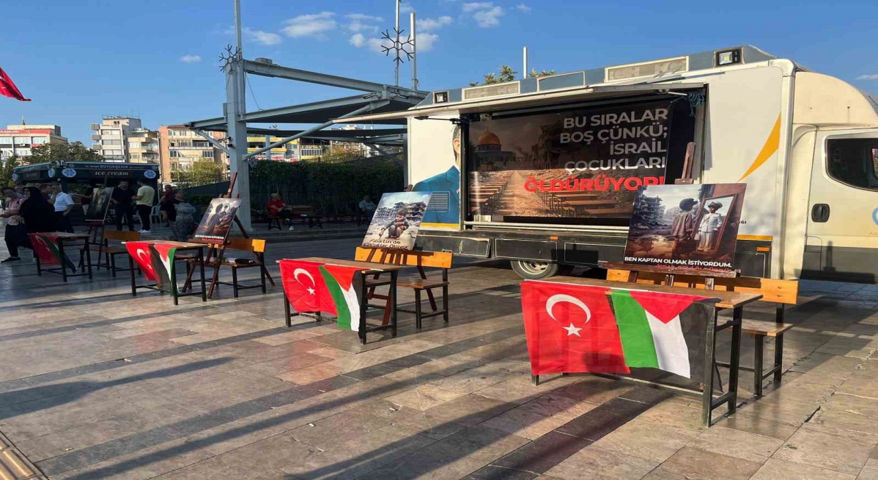 Gazzedeki çocuklar için Boş Sıralar etkinliği