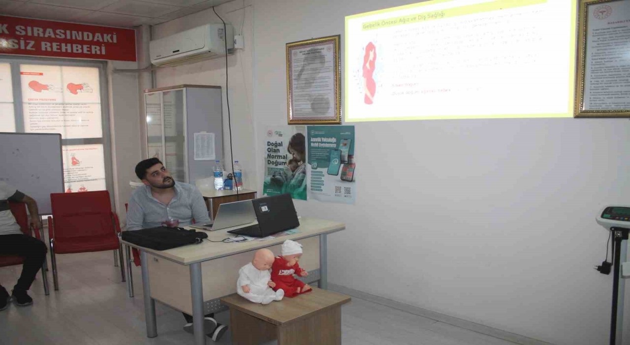 Gebe okulunda, hamilelikte ağız ve diş sağlığı eğitimi