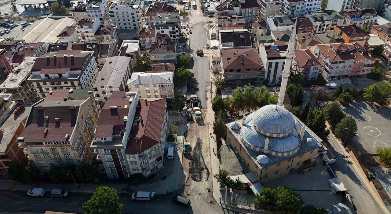 Gebzede asfalt çalışmaları devam ediyor