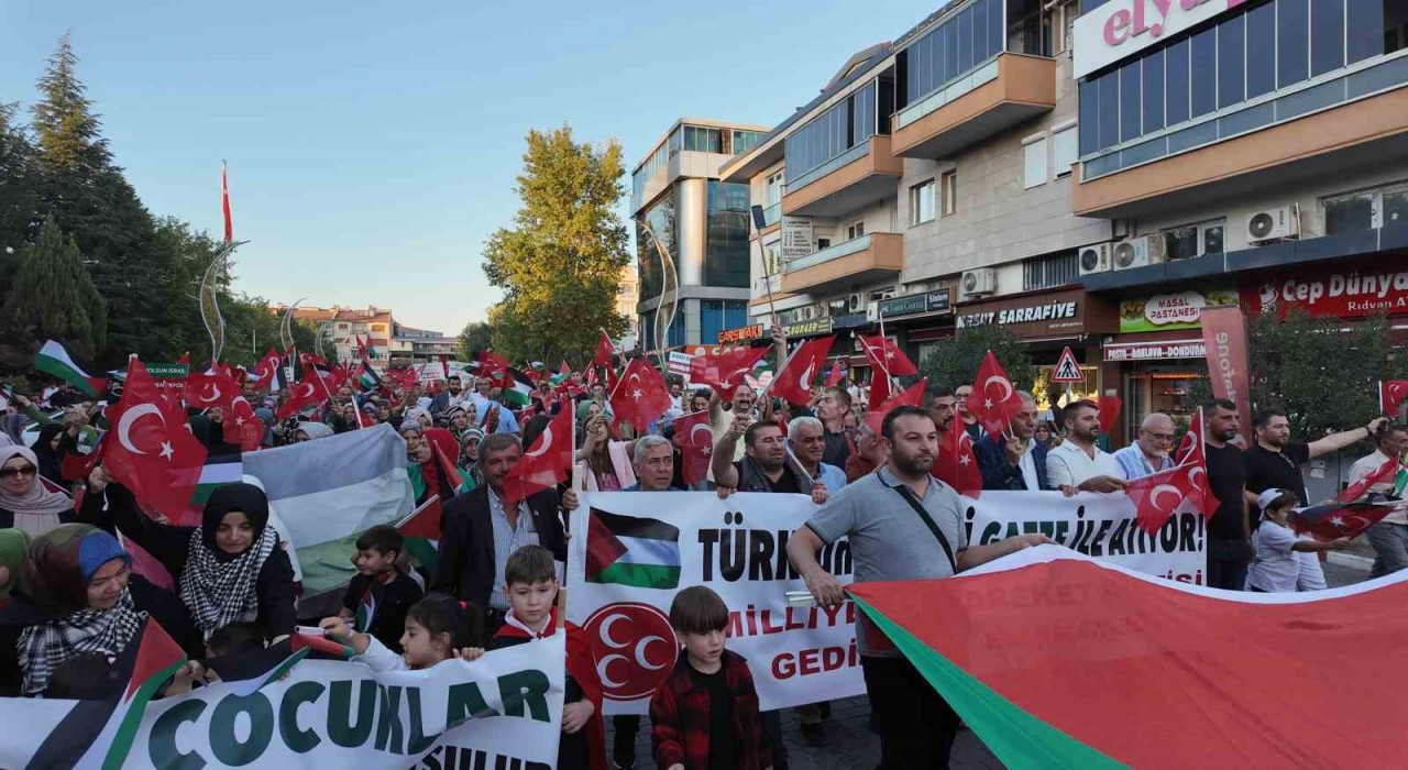 Gedizde Filistine destek yürüyüşü: Zulme karşı susmayacağız