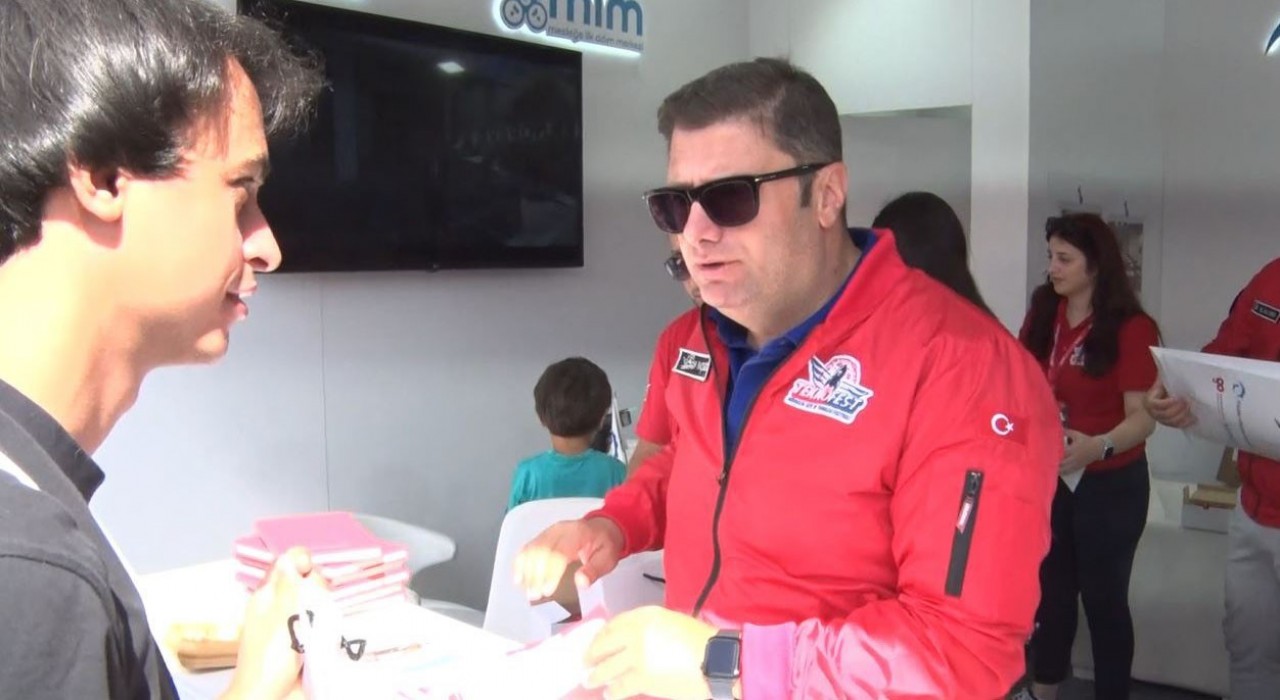 GOSB Teknoparkın geliştirdiği Mesleğe İlk Adım Projesi gençleri geleceğe hazırlıyor