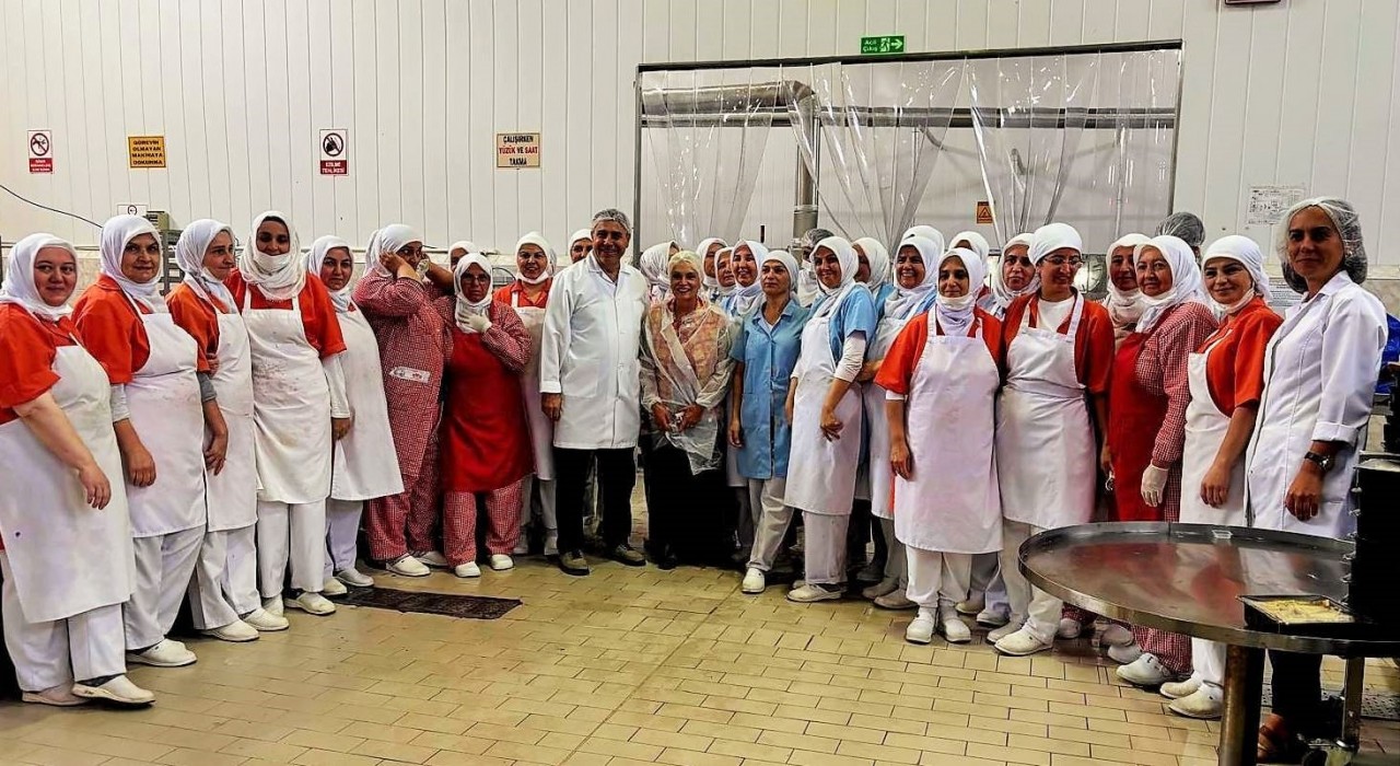 Gülgûn Feymandan Kardelen Kestane Şekerine ziyaret