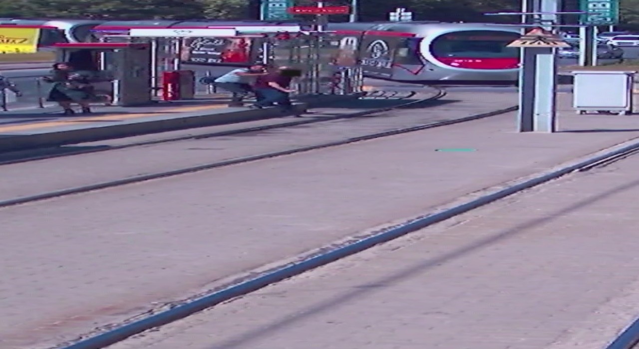 Güvenlik görevlisinin dikkati vatandaşın hayatını kurtardı