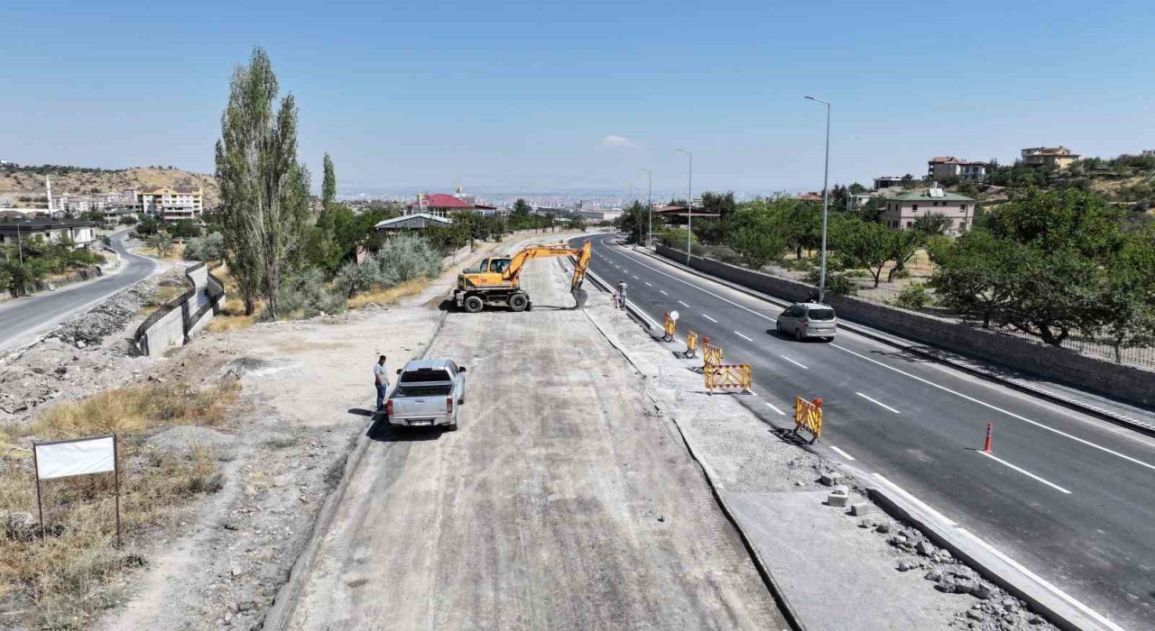 Hacılar Kayseri Caddesinde ilk etap trafiğe açıldı