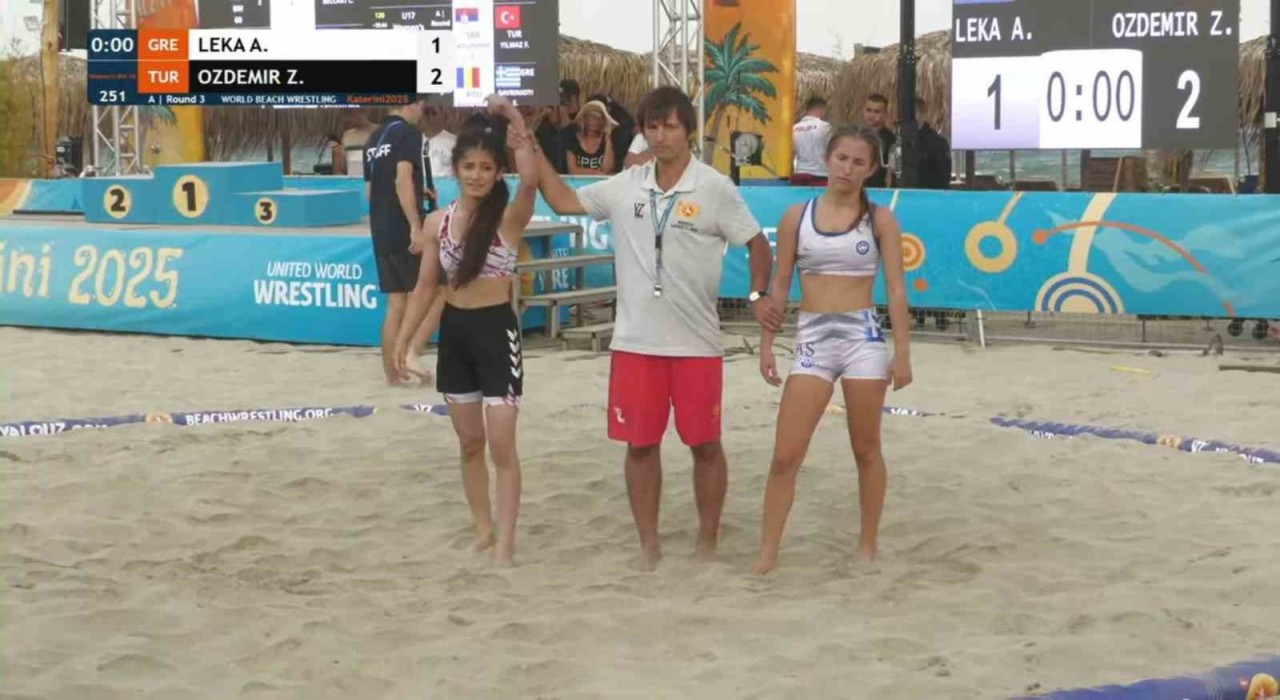 Hakkarili Zehra Özdemir dünya 6ncısı oldu