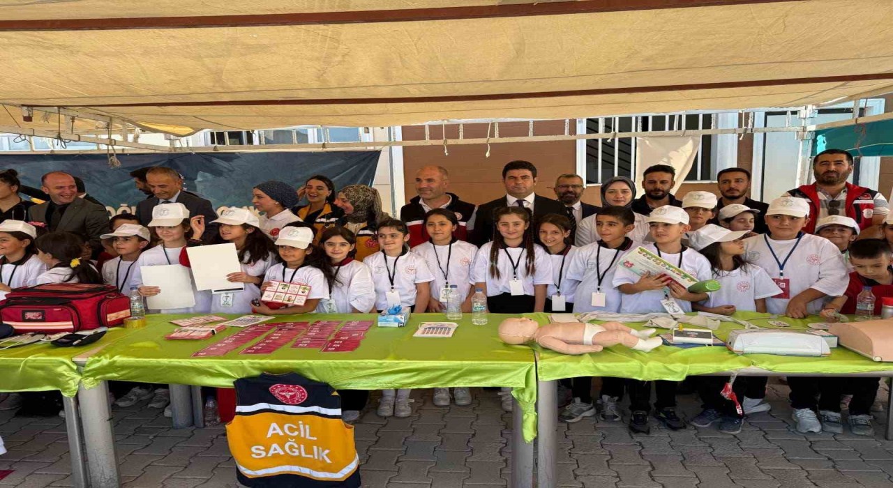 Hakkâride Sağlıklı Çocuk, Sağlıklı Gelecek etkinliği