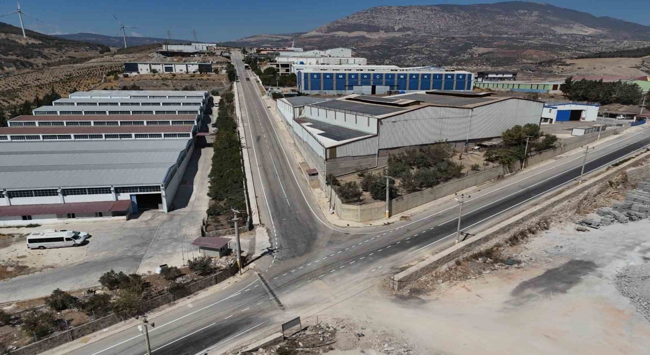 Hatay Büyükşehir Belediyesi, Antakya OSBde  yolları asfaltladı